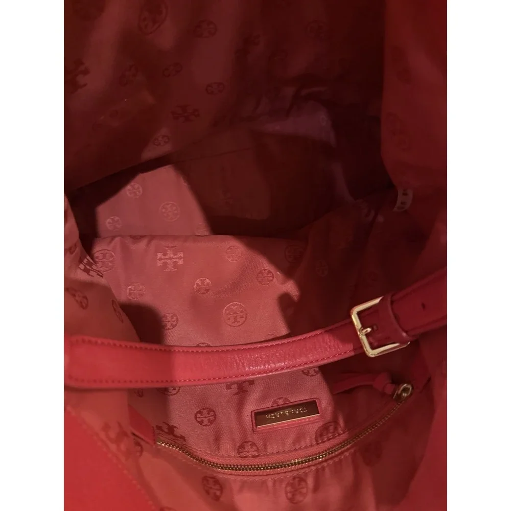 Tory Burch Duet Leather Hobo  Shoulder Bag in Cherry Apple New Ivory  $450